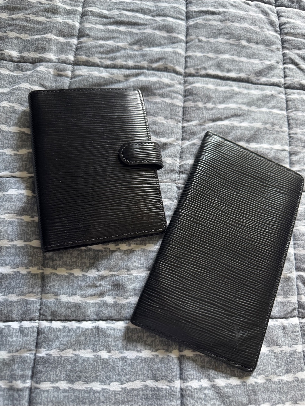 Vintage Louis Vuitton wallet and pm planner Epi leather